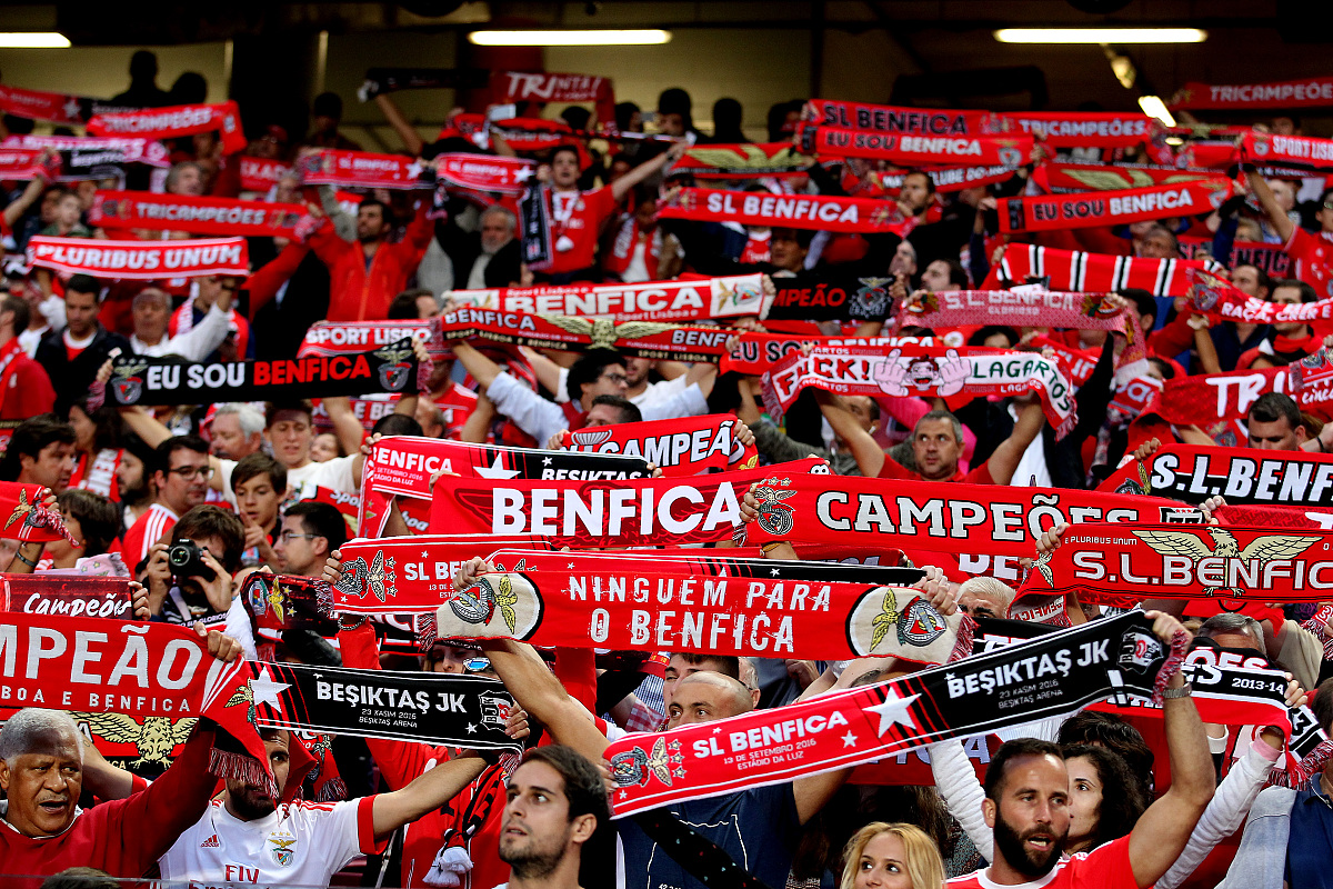 包含曼联连续不败,争冠形势一片大好的词条 包含曼联连续不败,争冠形势一片大好的词条