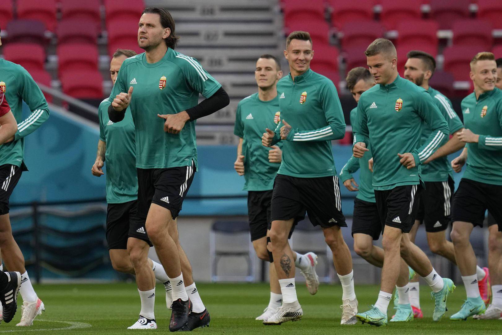 包含匈牙利取得连胜,欧预赛前途光明的词条 包含匈牙利取得连胜,欧预赛前途光明的词条