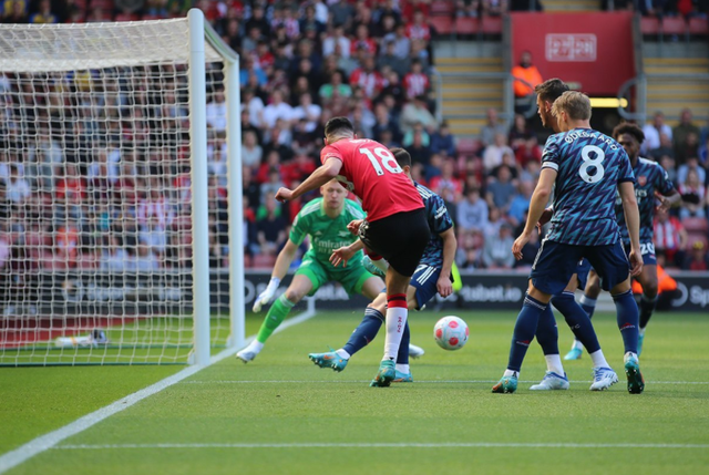 南安普顿客场告捷，客场全取三分