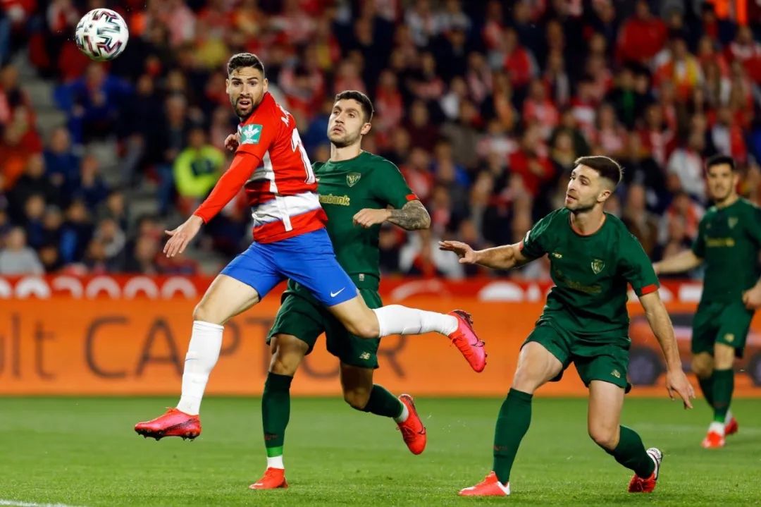 格拉纳达遭遇沉重失利,艰难晋级的简单介绍 格拉纳达遭遇沉重失利,艰难晋级的简单介绍