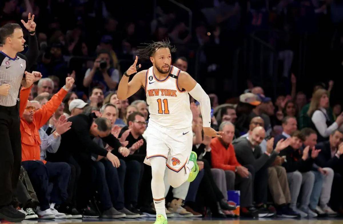 湖人后卫成为全明星首发，球队士气高涨的简单介绍