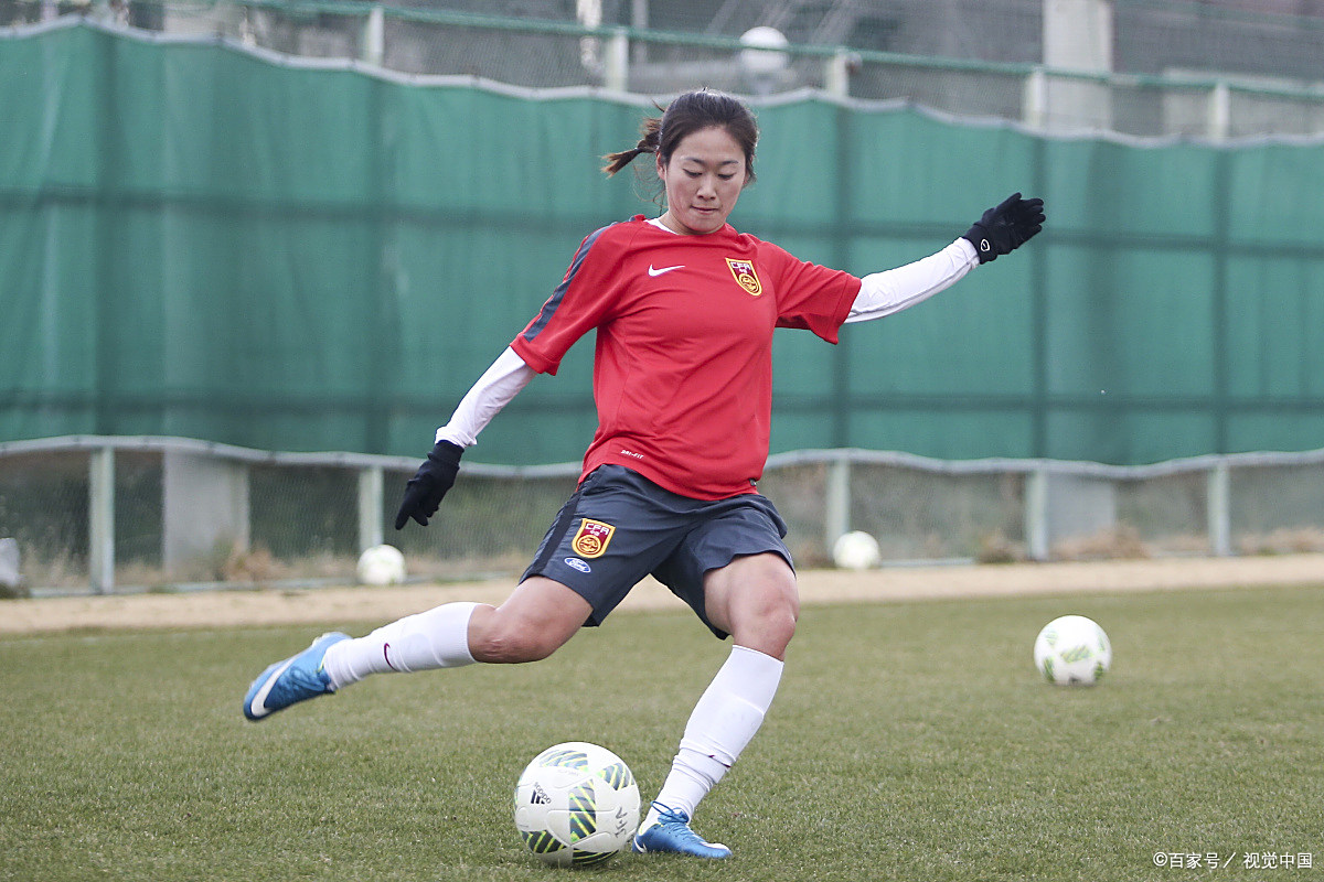 国际足坛愈发重视女子足球运动