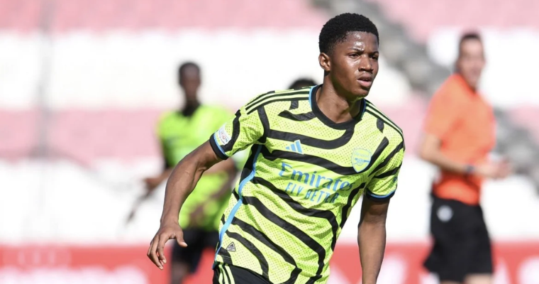 阿森纳锋线低迷，球迷呼吁新星出现