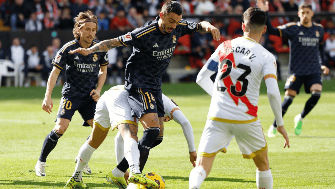 皇马门将红牌下场，客场-不敌巴列卡诺的简单介绍