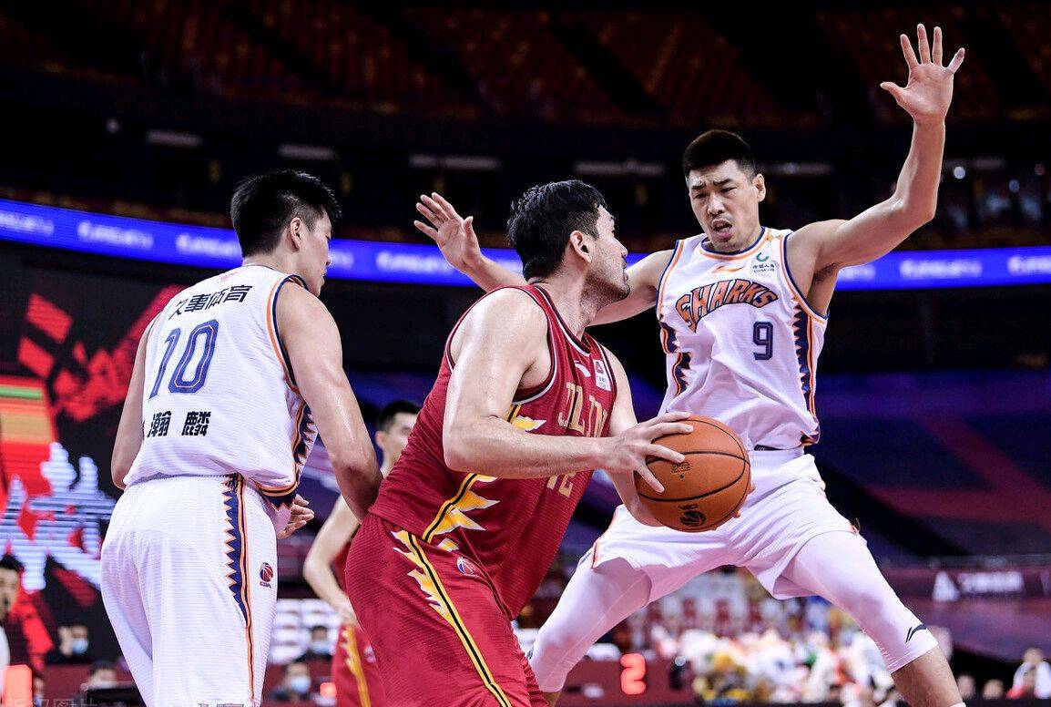 包含双方势均力敌,战术对决火花四溅的词条 包含双方势均力敌,战术对决火花四溅的词条