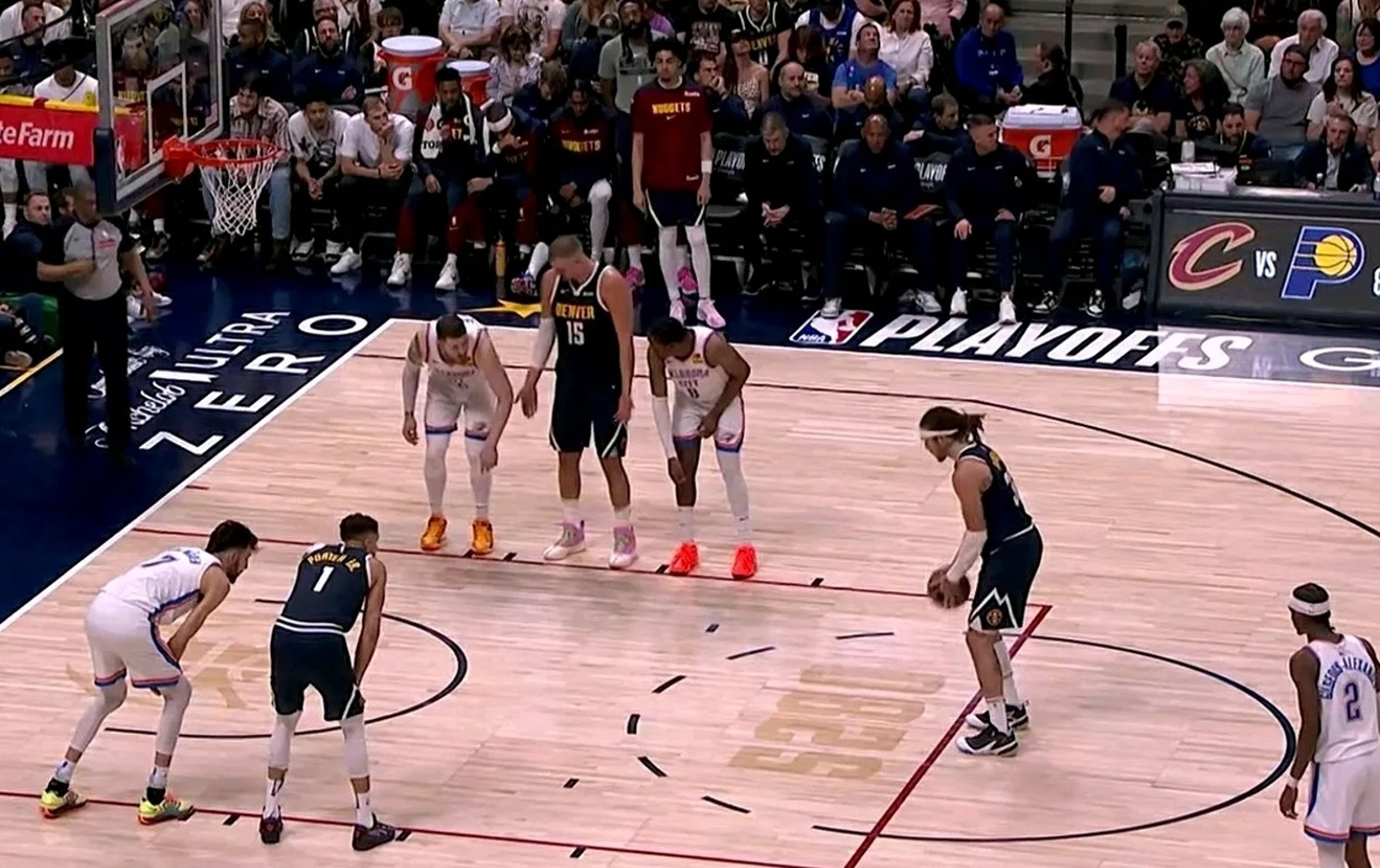 关于掘金队核心受伤后状态下滑,球队需寻找新的突破口的信息 关于掘金队核心受伤后状态下滑,球队需寻找新的突破口的信息