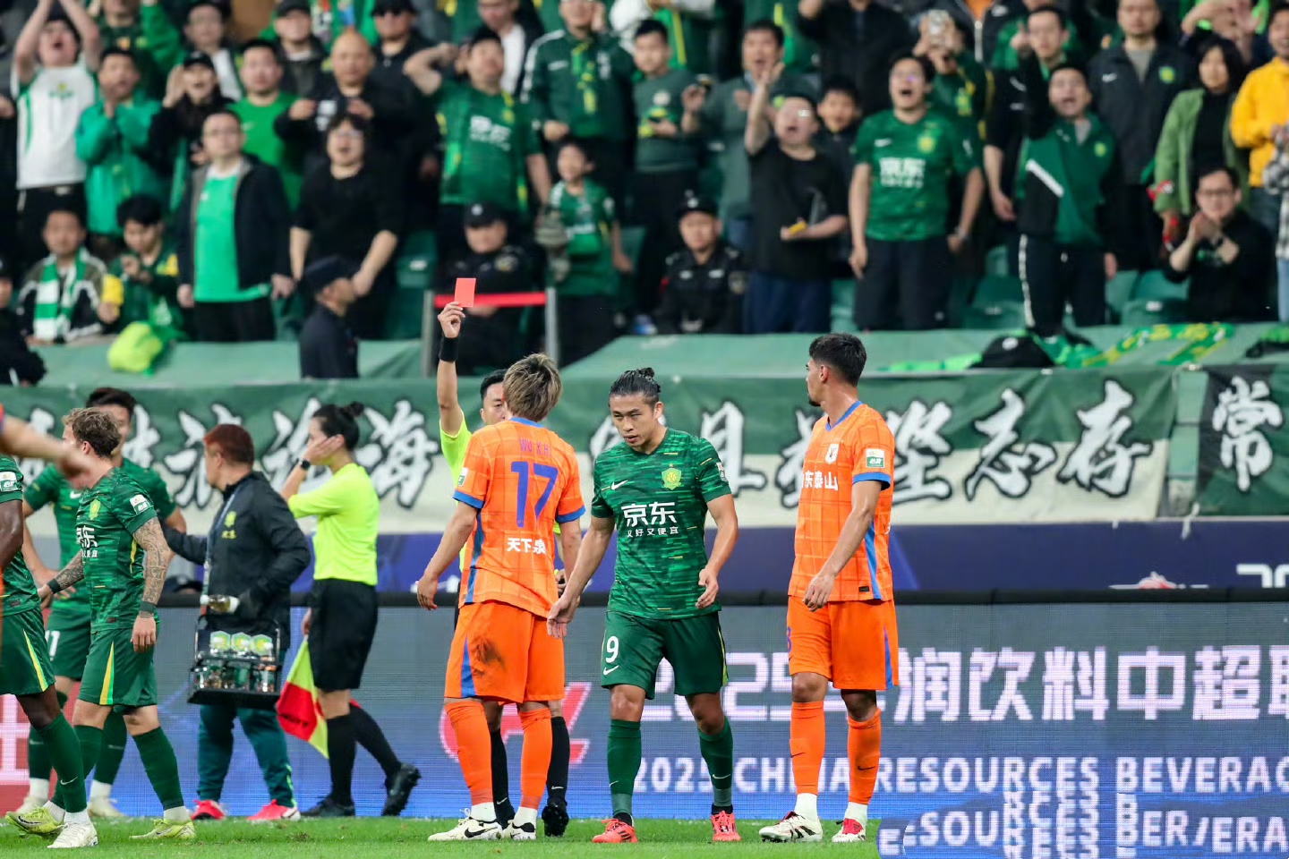 关于足协杯决赛：江苏苏宁VS北京国安，一决胜负的信息