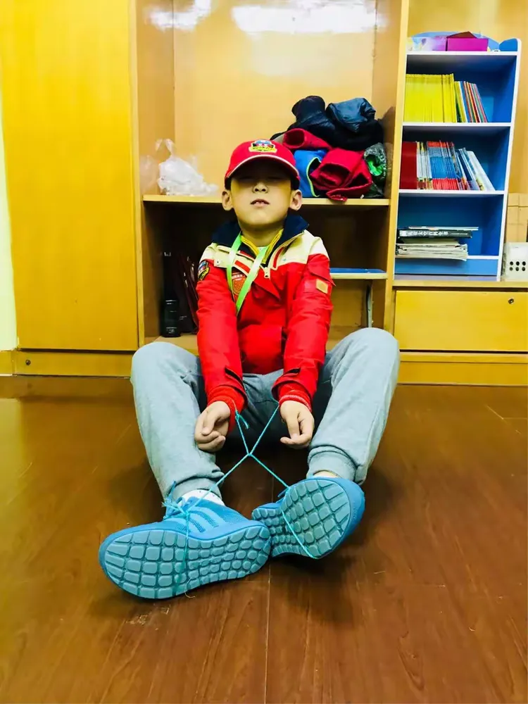 包含弟子承师业，球员表现丝毫不差的词条