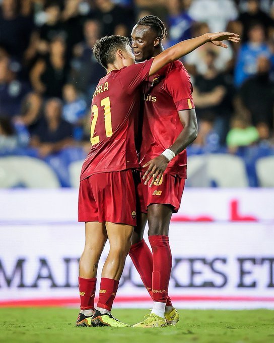 切尔西逼近恩波利连败，委内瑞拉多拉甲全胜的简单介绍