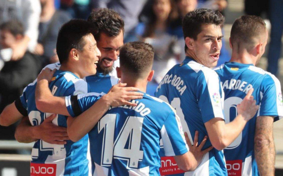 西班牙男子篮球联赛决赛陷入白热化，巅峰对决激昂的简单介绍