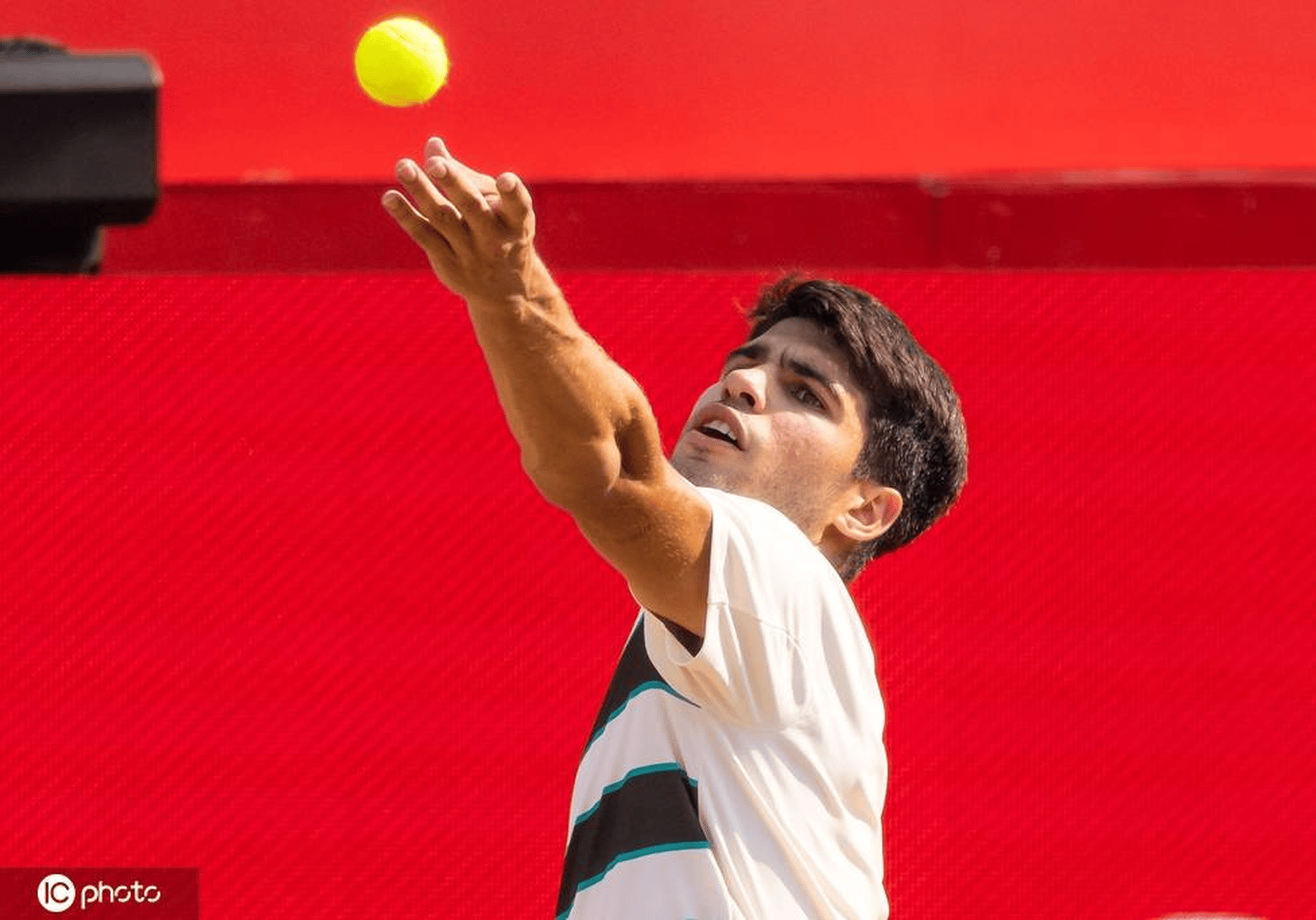 包含阿尔及利亚田径选手突围晋级,表现出色的词条 包含阿尔及利亚田径选手突围晋级,表现出色的词条