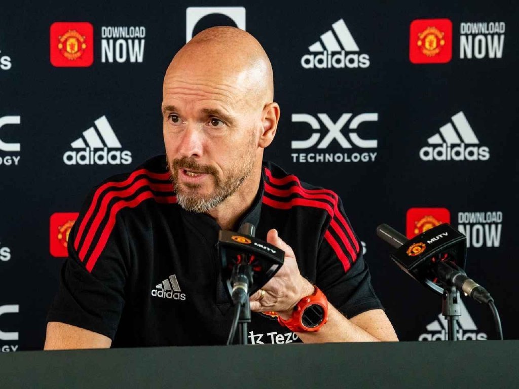 曼联官方宣布解雇主帅滕哈赫，改善球队状况成当务之急的简单介绍