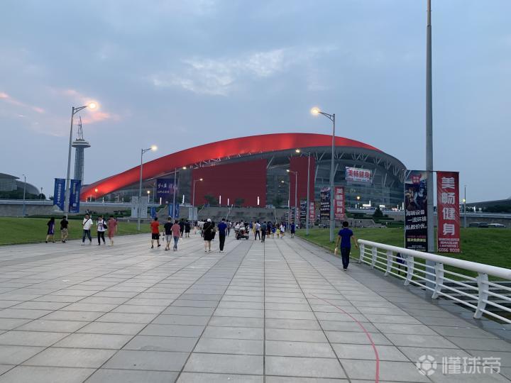 江苏队主场击败四川，获得关键胜利