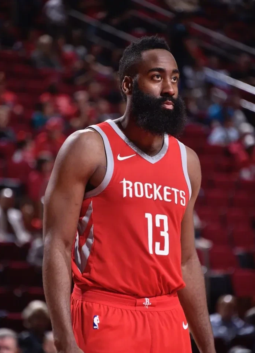 连胜达到四场，球队士气高涨迎接下一场战役的简单介绍